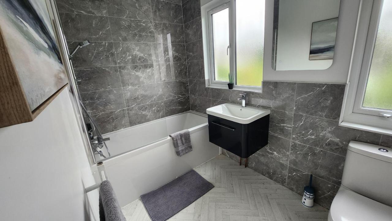 Contemporary Beach Apartment Brighton Dış mekan fotoğraf