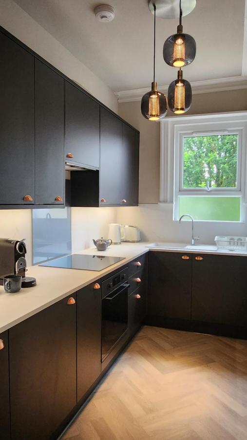 Contemporary Beach Apartment Brighton Dış mekan fotoğraf